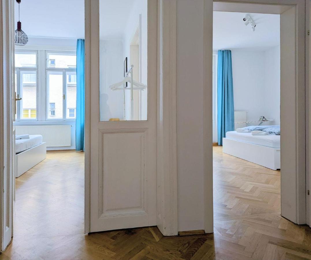 וינה Central Mariahilfer Apartment 5 Min To The Schoenbrunn Palace And City Shopping Center מראה חיצוני תמונה